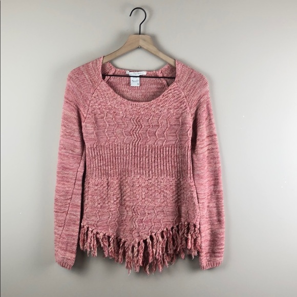 American Rag Sweaters - American Rag Fringe Sweater (Size Small)